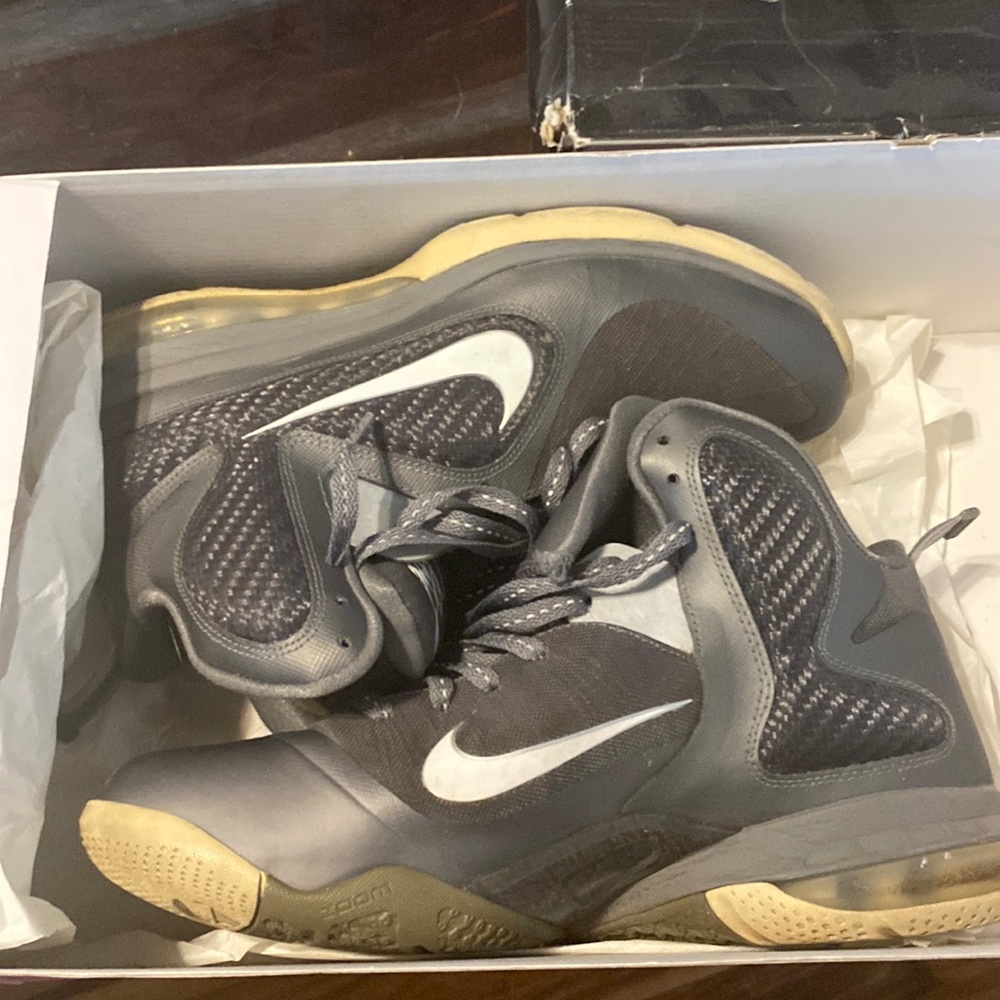Kenton 9s size 10